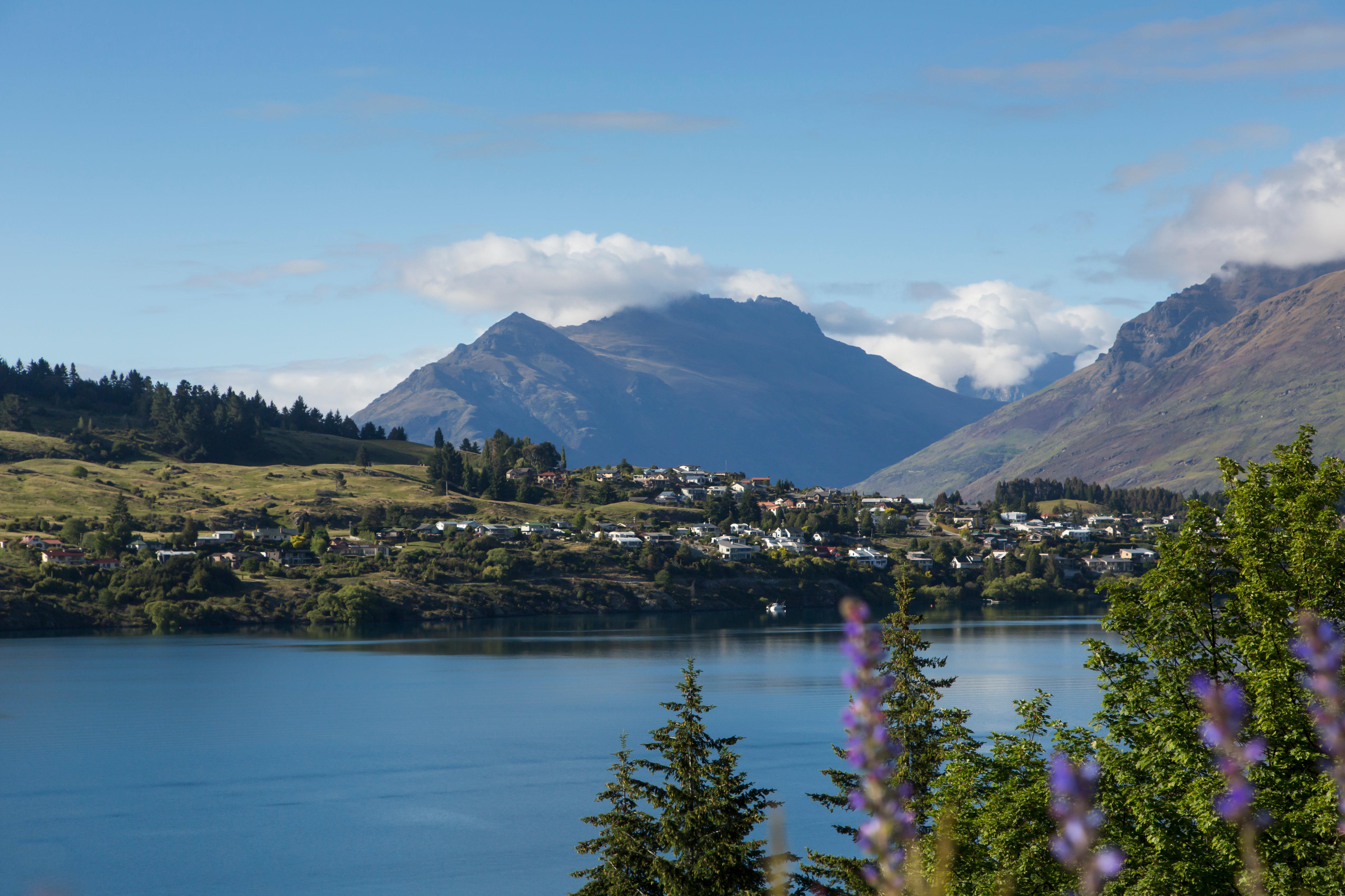 Holiday Inn Queenstown Frankton Road, an IHG Hotel Buitenkant foto